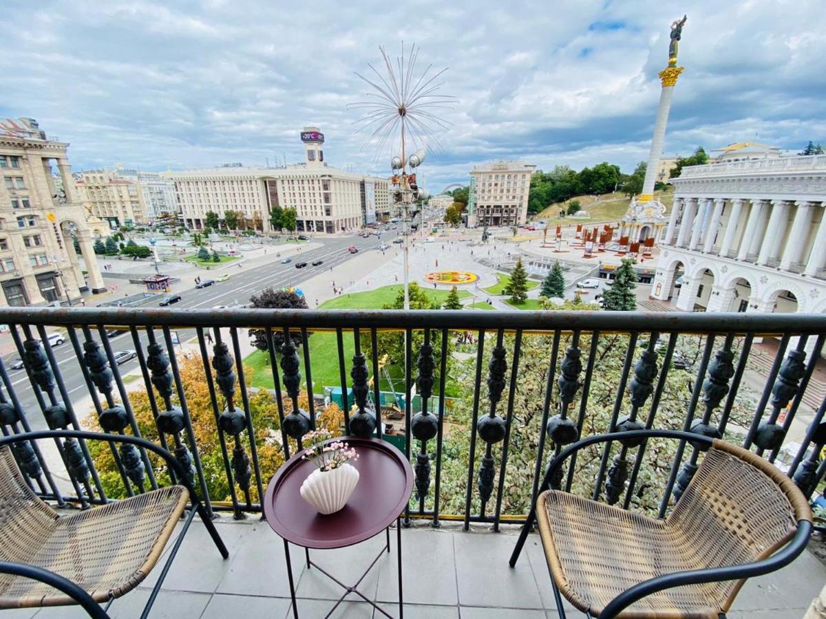 Apartamento Amazing View Of Independence Square Kiev Exterior foto