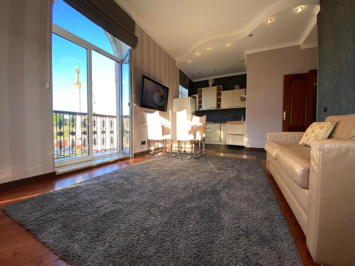 Apartamento Amazing View Of Independence Square Kiev Exterior foto
